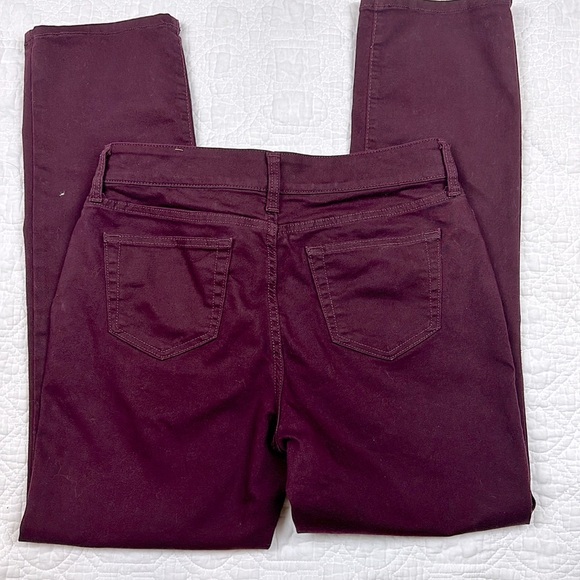 St John’s Bay straight leg Jean burgundy wine Size 10 petite - Picture 7 of 16